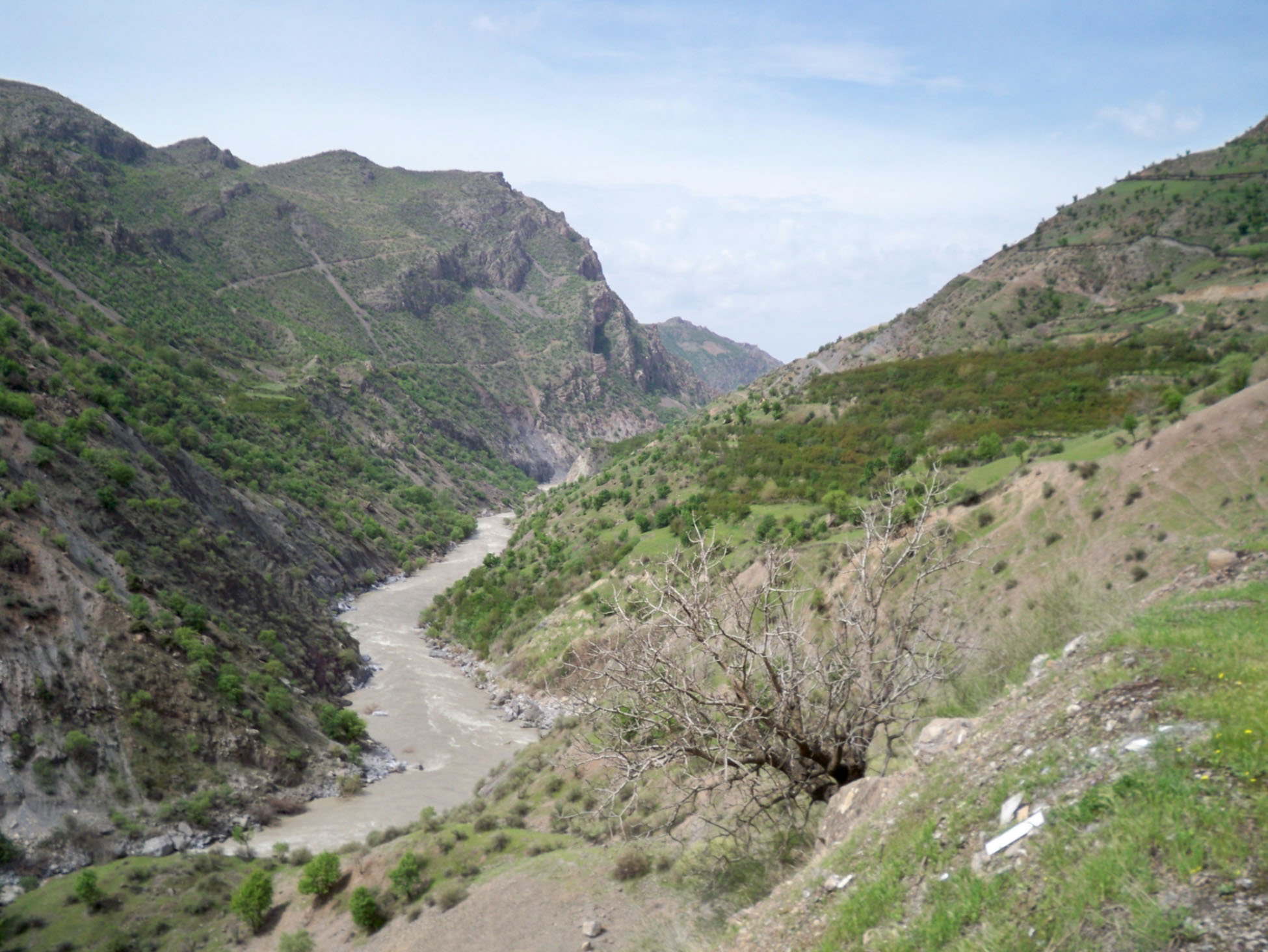 Çetin dam