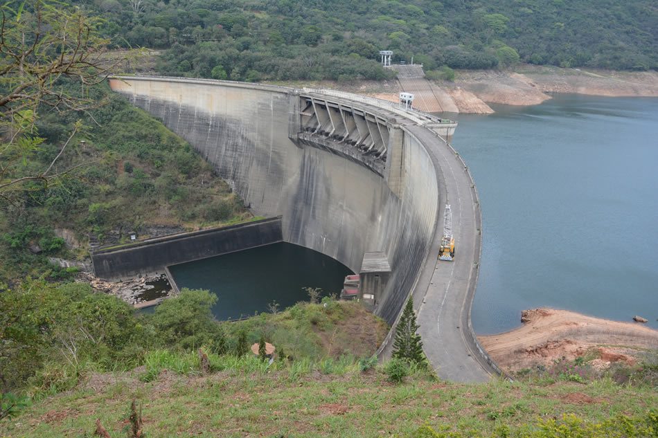 Victoria Dam