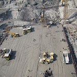 Teesta low dam (Stage IV) under construction